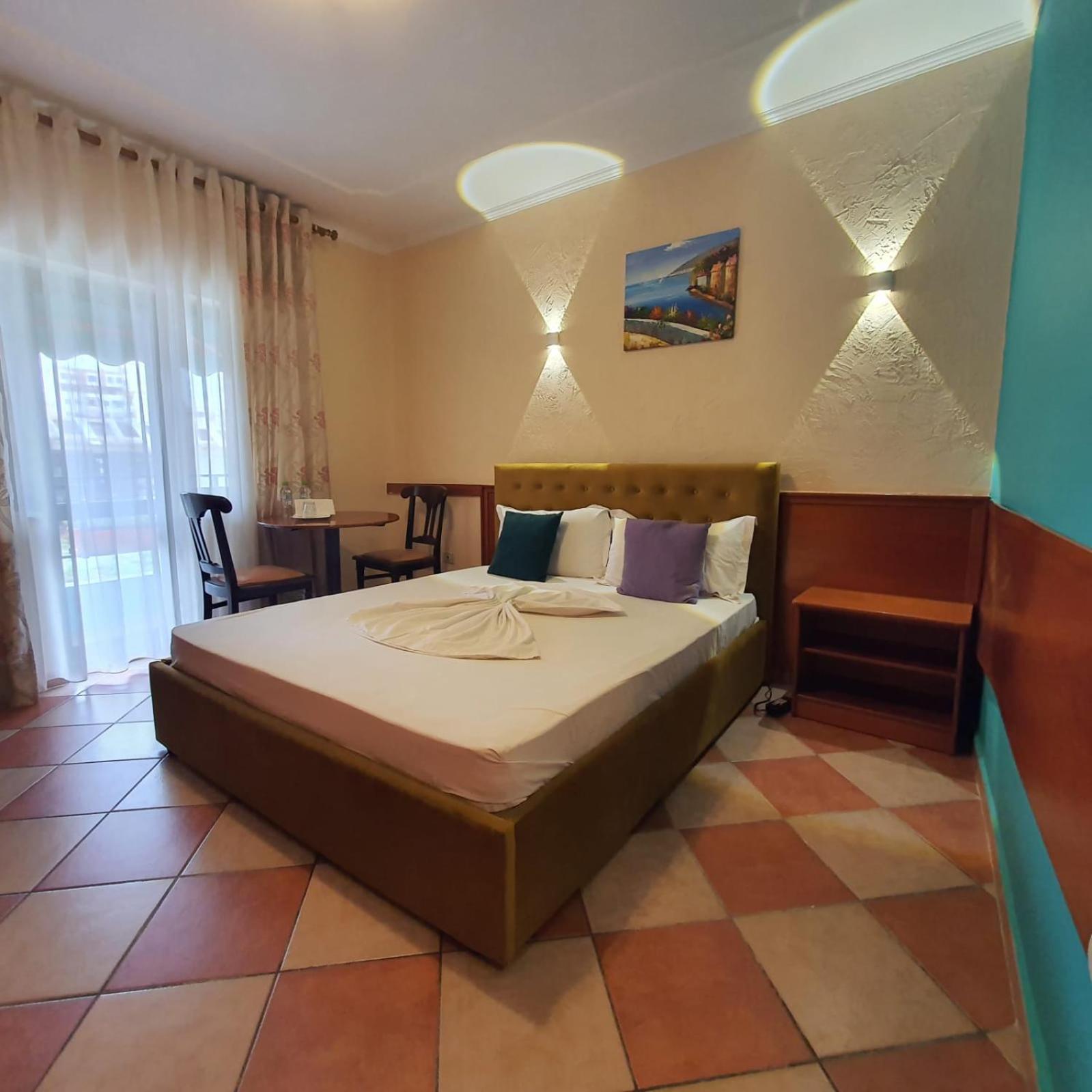 Hotel My 3*