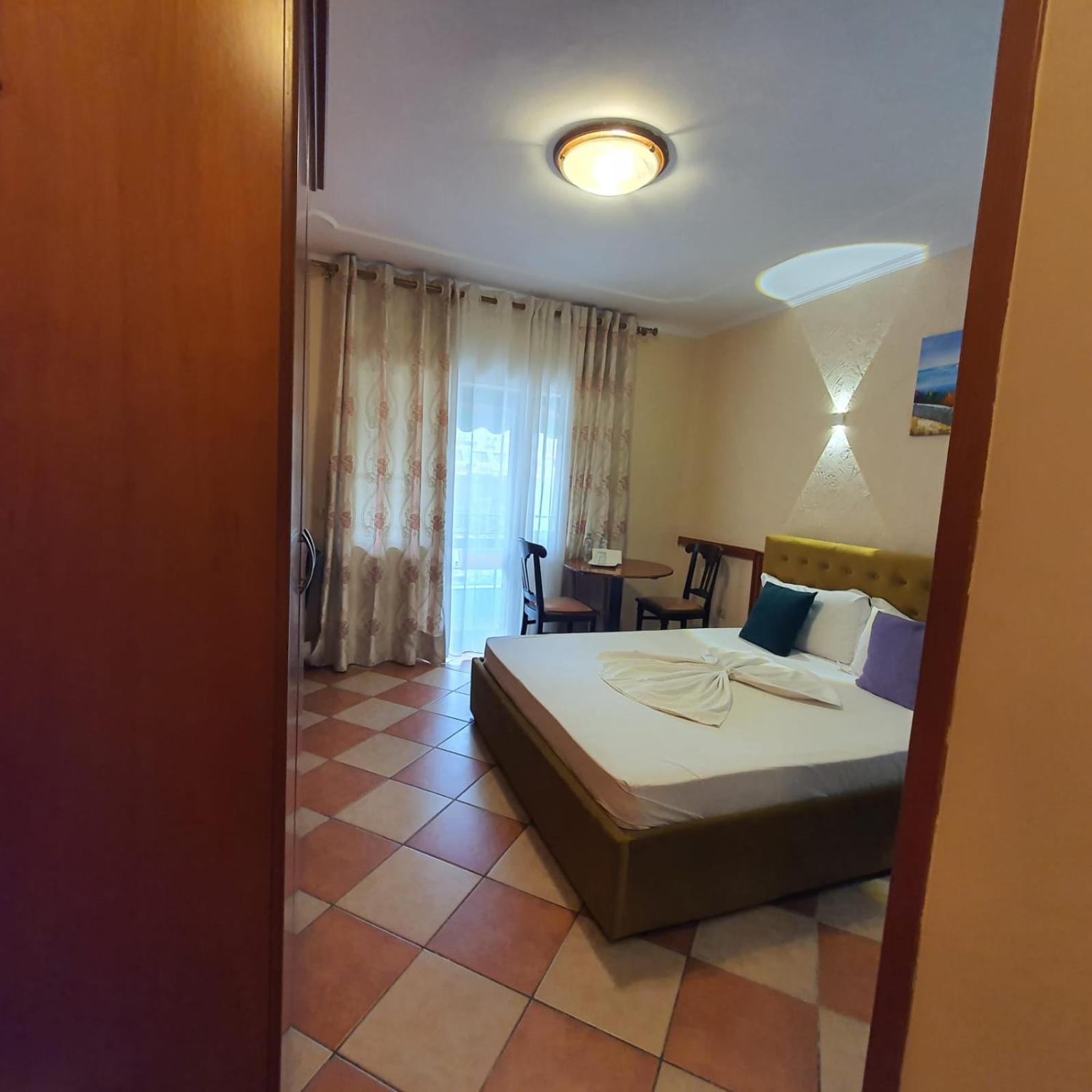 Hotel My